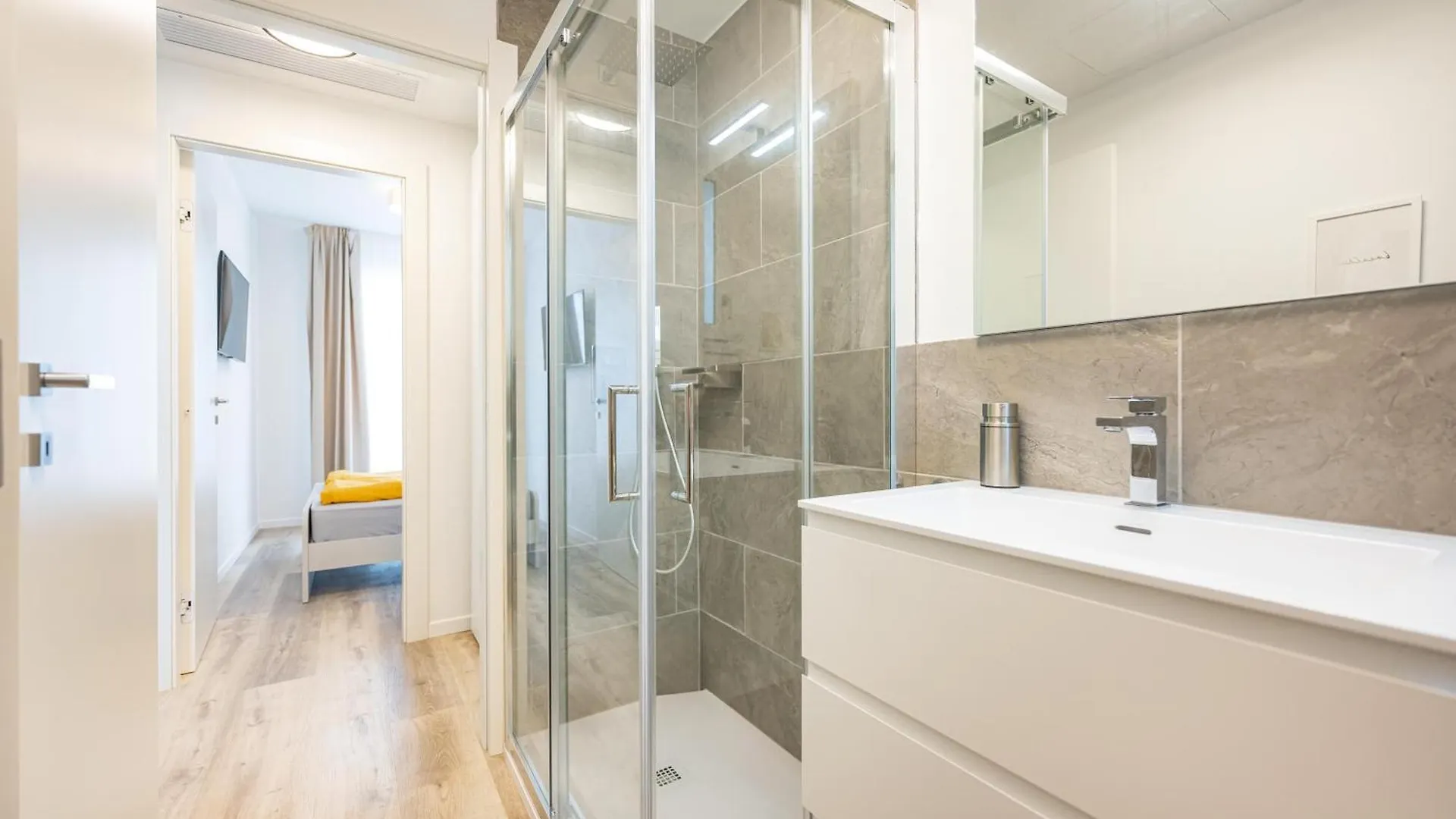 Wave Island Rapi9 Apartment Lido di Jesolo 0*,
